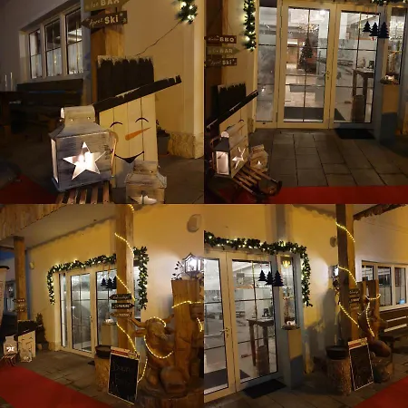 Cafe Zur Traube Bach (Tyrol)